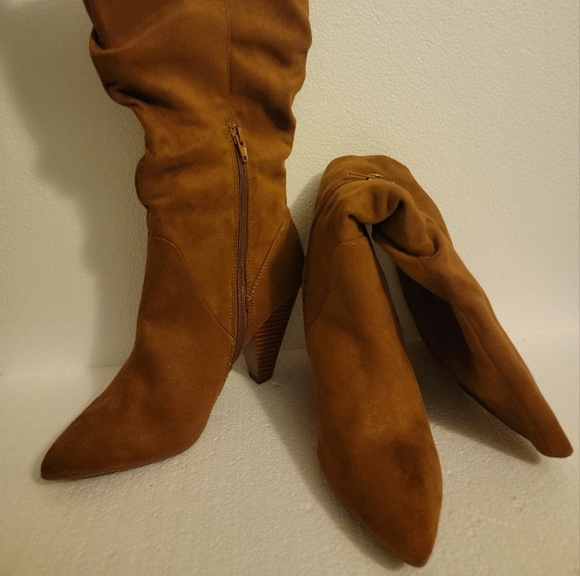 43. Zigisoho Boots size 8.5 - Picture 1 of 7